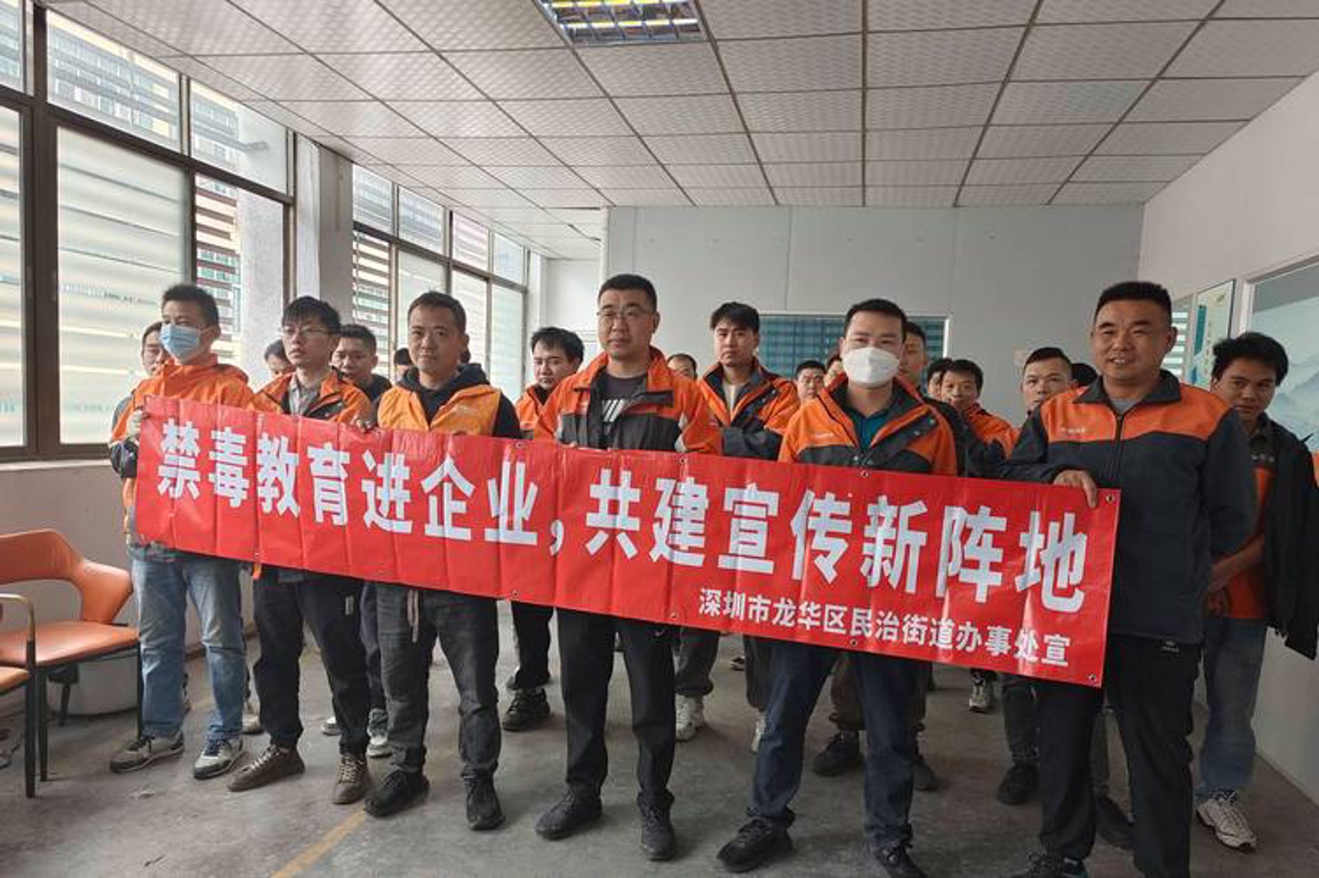 兄弟情深搬运